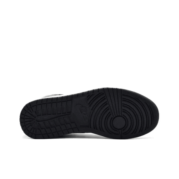 Air Jordan 1 Retro High OG 'Shadow' 2018 555088-013 - Iconic - Image 6