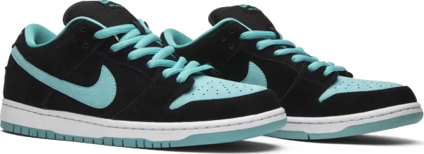 SB Dunk Low Clear Jade PR-382447 - Iconic - Image 2